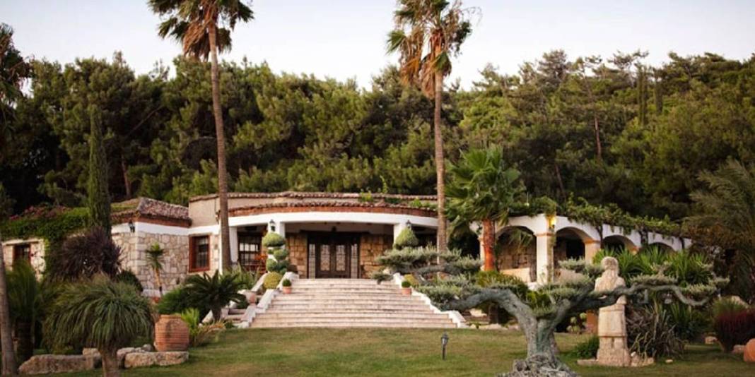 Ege’de saklı bir Avrupa! Zeytinliklerin arasında taş evli huzur köyü: Gideni büyülüyor 6